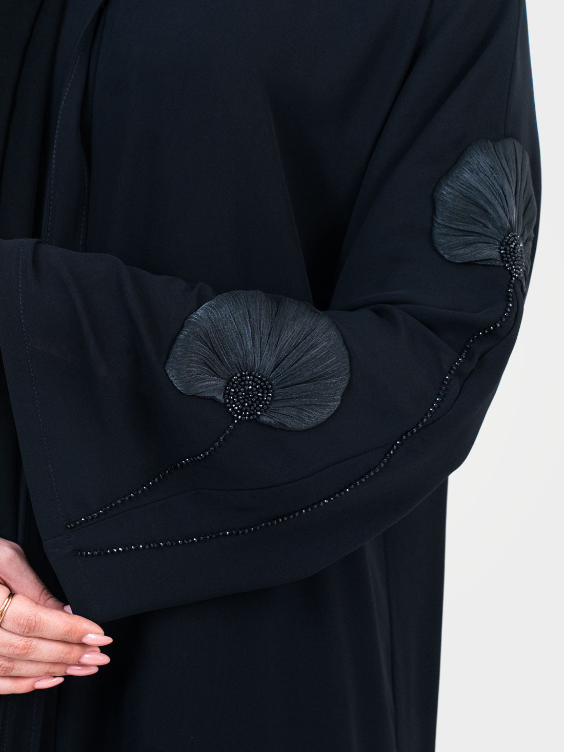 Noir Blossom Abaya